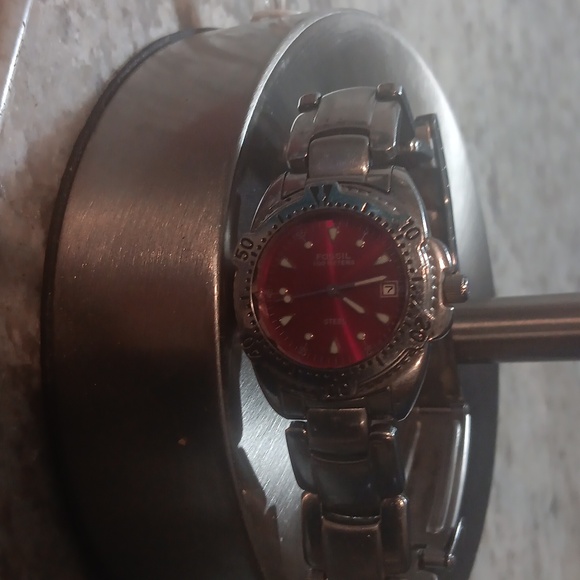 Fossil Watch - Picture 4 of 5